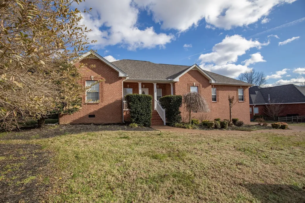 106 Bedrock Drive White House TN 37188
