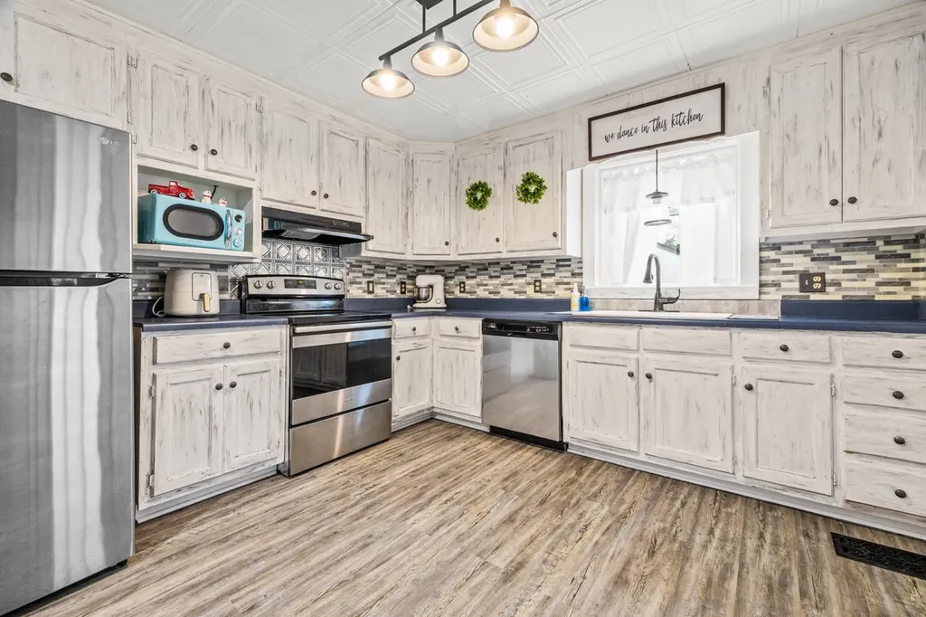 808 3rd Avenue Fayetteville TN 37334