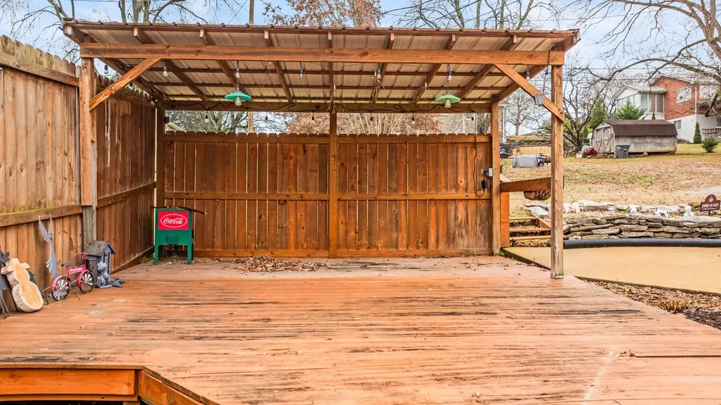 808 3rd Avenue Fayetteville TN 37334