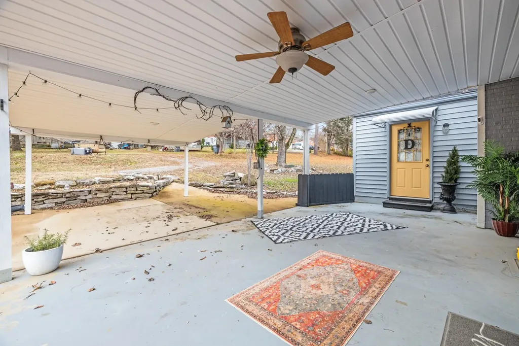 808 3rd Avenue Fayetteville TN 37334