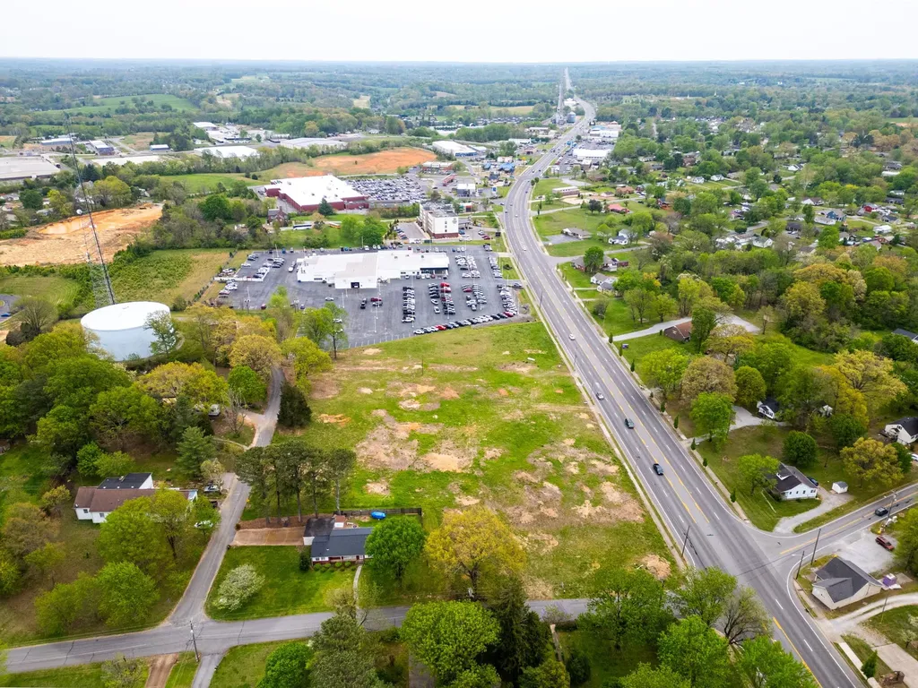 2504 Memorial Boulevard Springfield TN 37172