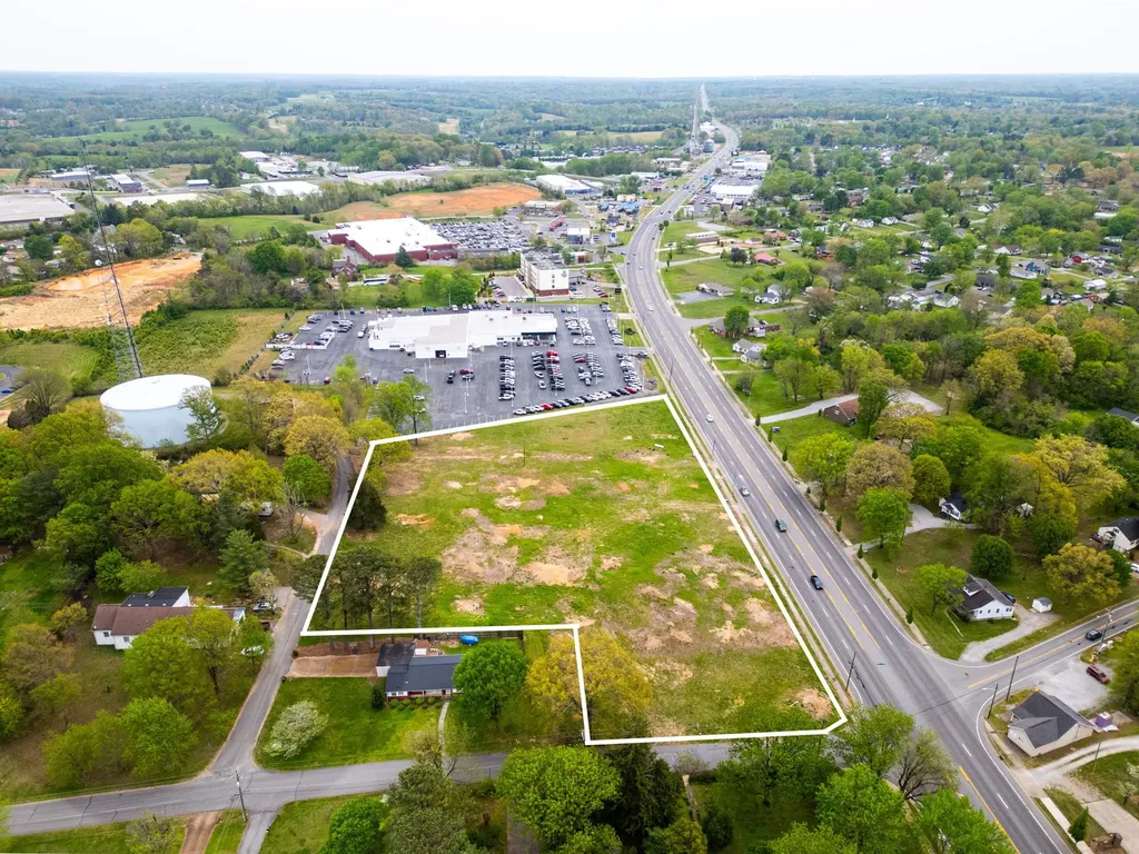 2504 Memorial Boulevard Springfield TN 37172