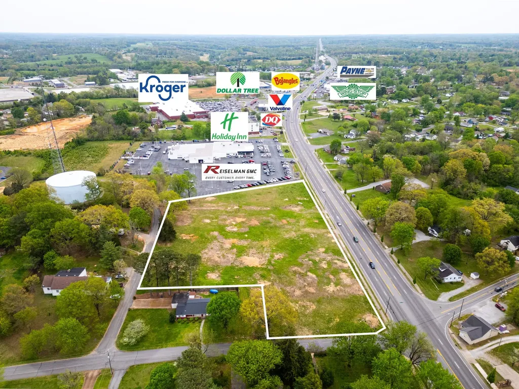 2504 Memorial Boulevard Springfield TN 37172
