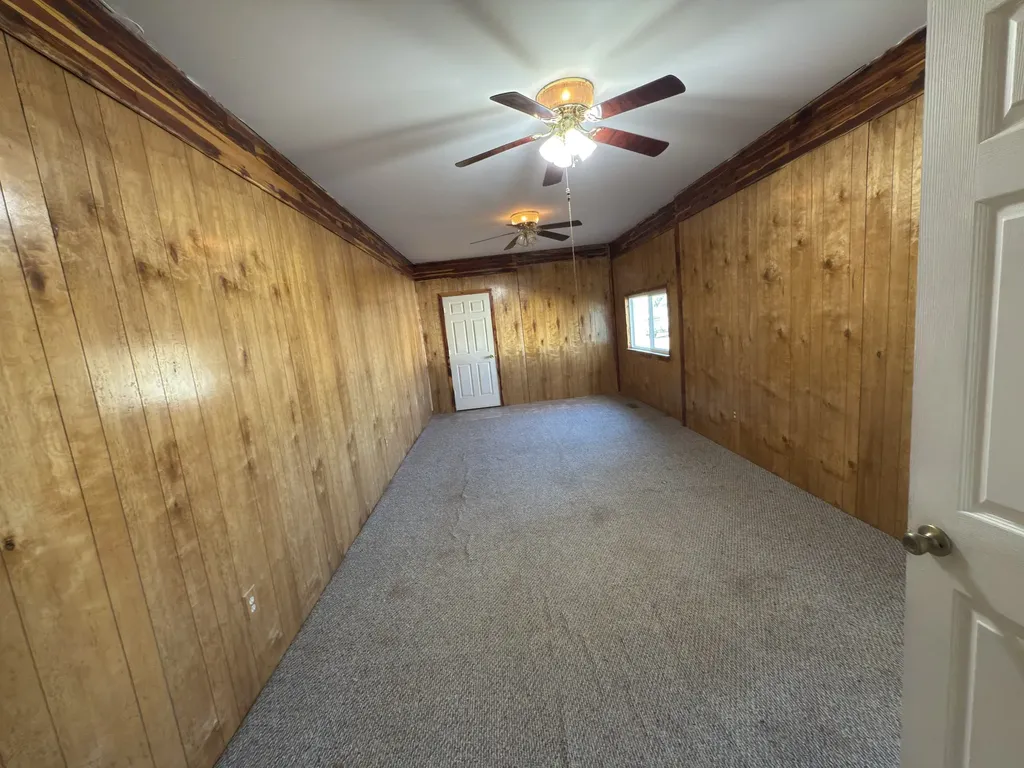 2000 Myers Cove Road Mcminnville TN 37110