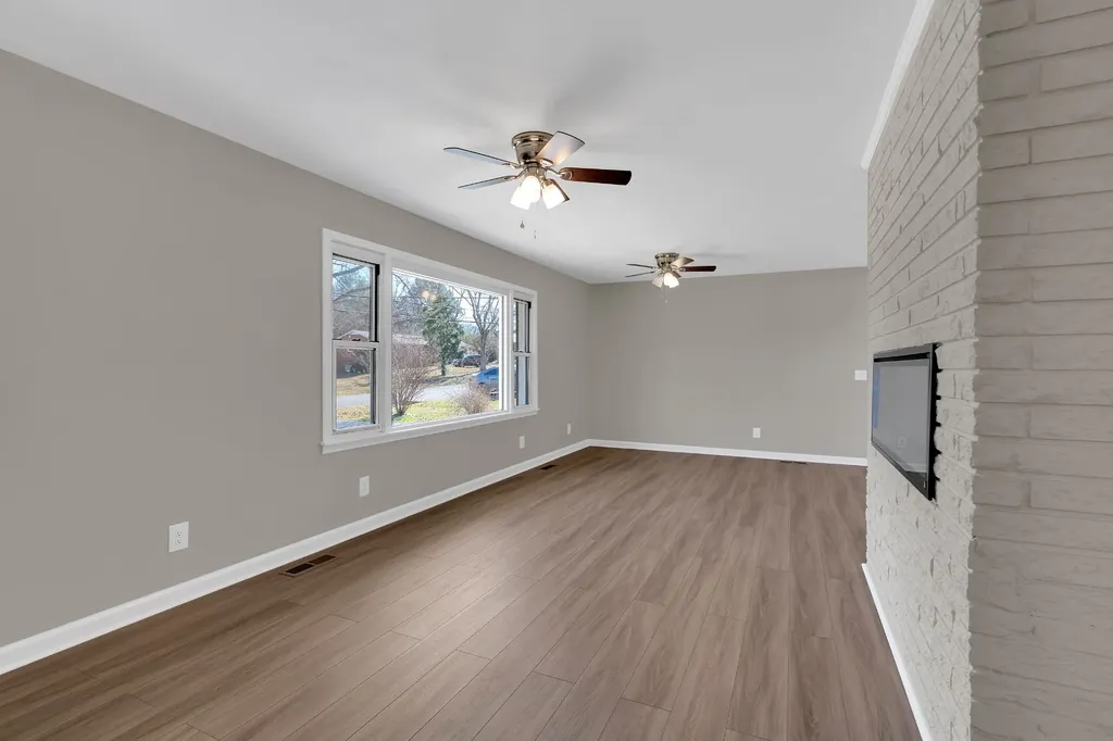 1604 Valley Road Shelbyville TN 37160