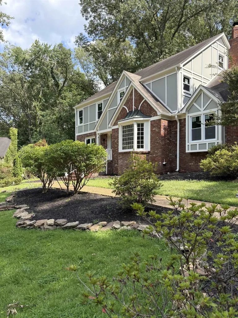 8449 Glenbrae Cove Germantown TN 38139