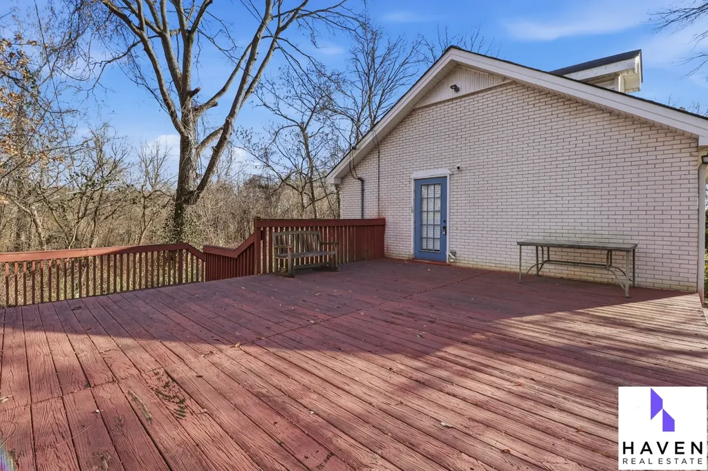 5090 Blue Hole Road Antioch TN 37013
