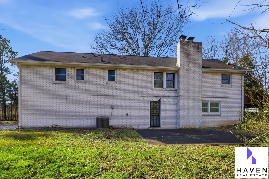 5090 Blue Hole Road Antioch TN 37013