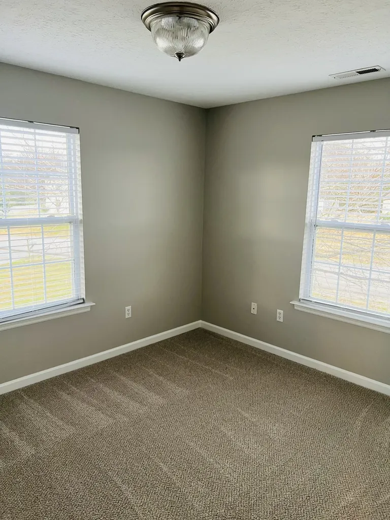 313 Cottonwood Drive Shelbyville TN 37160