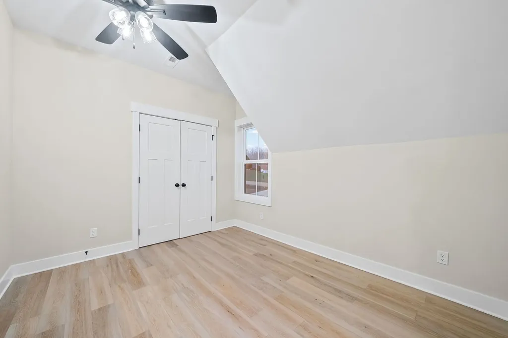 1319 Shady Grove Road Clarksville TN 37043