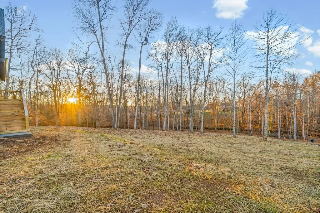 1319 Shady Grove Road Clarksville TN 37043