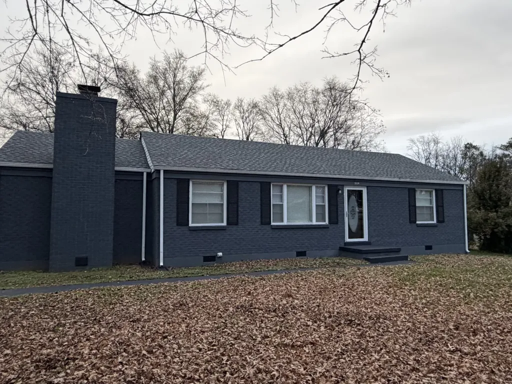 204 Sharon Circle Columbia TN 38401
