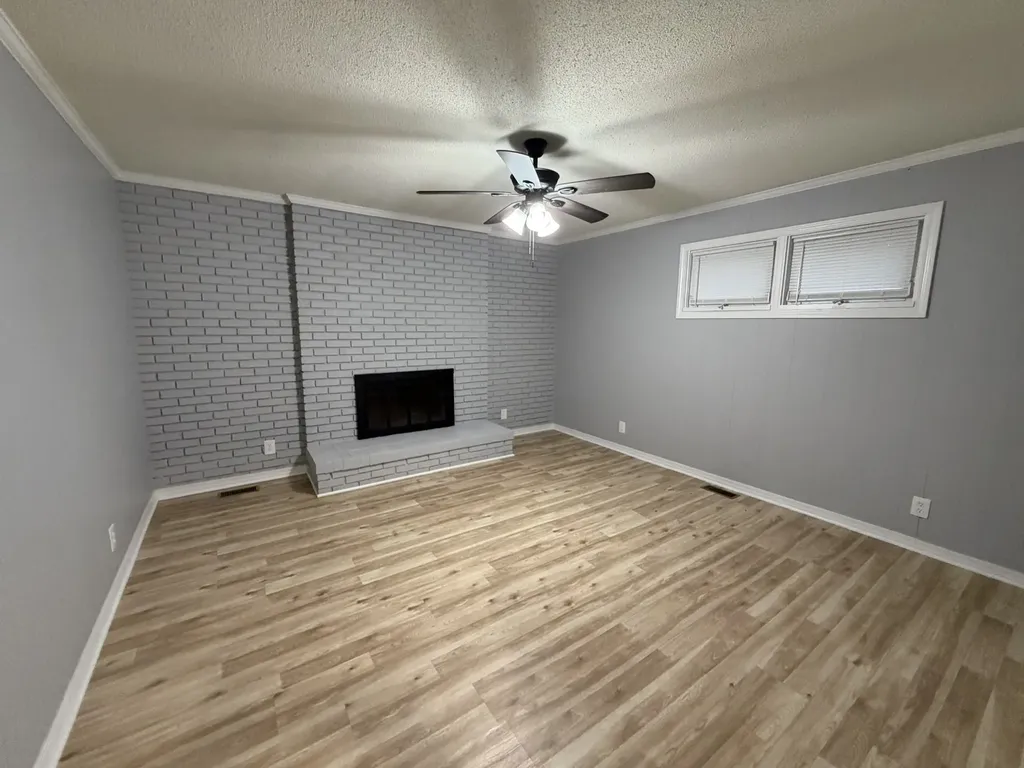 204 Sharon Circle Columbia TN 38401