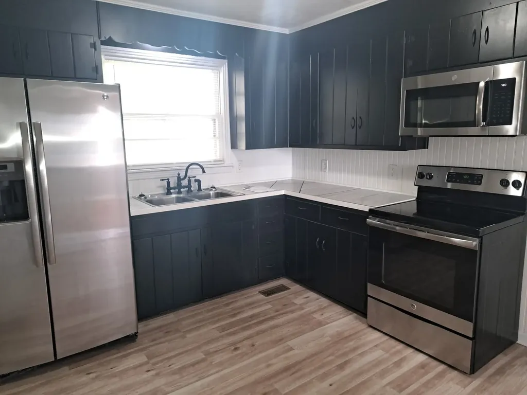 204 Sharon Circle Columbia TN 38401