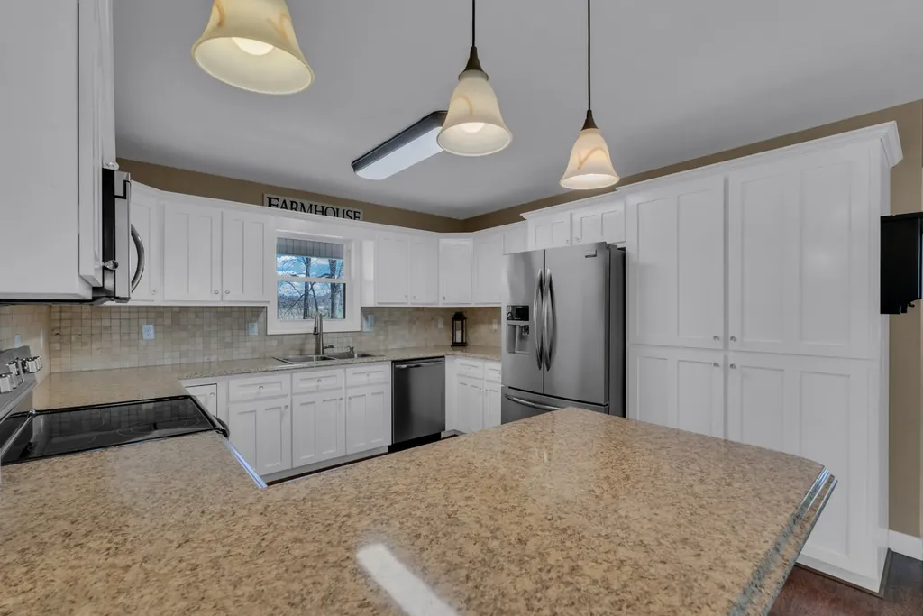 126 Dial Lane Rickman TN 38580