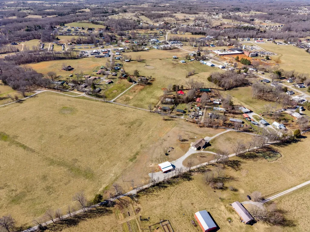 126 Dial Lane Rickman TN 38580