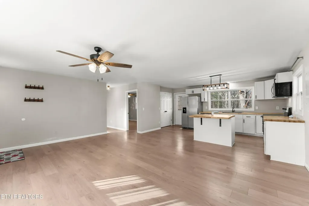 53 Takesa Drive Crossville TN 38555