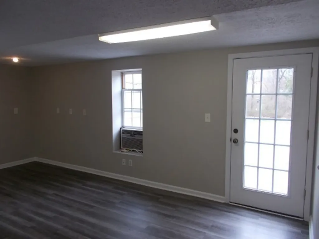 1141/2 Frey Street Ashland City TN 37015