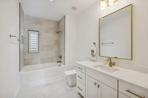 3727 Estes Road Nashville TN 37215