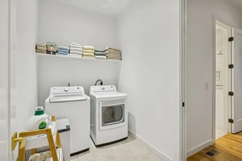 3727 Estes Road Nashville TN 37215