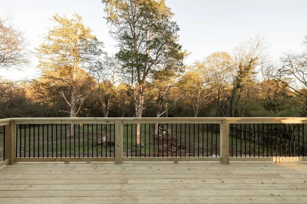 709 Tahlena Avenue Madison TN 37115