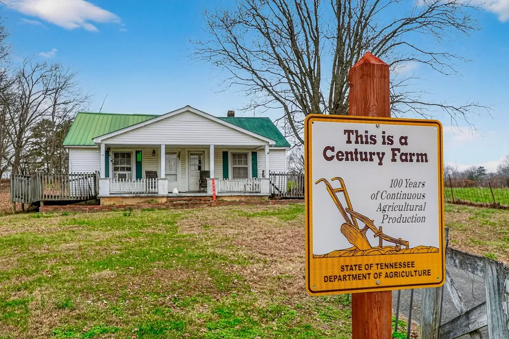 2578 Pea Ridge Road Liberty TN 37095