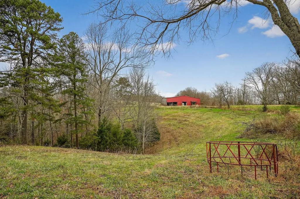 2578 Pea Ridge Road Liberty TN 37095