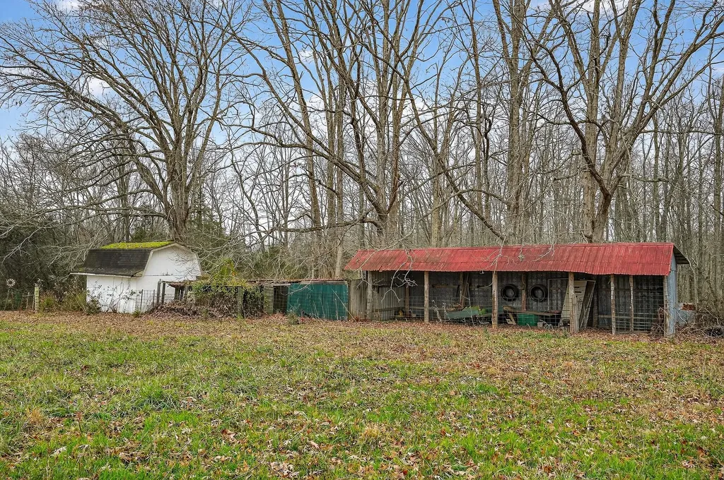 2578 Pea Ridge Road Liberty TN 37095