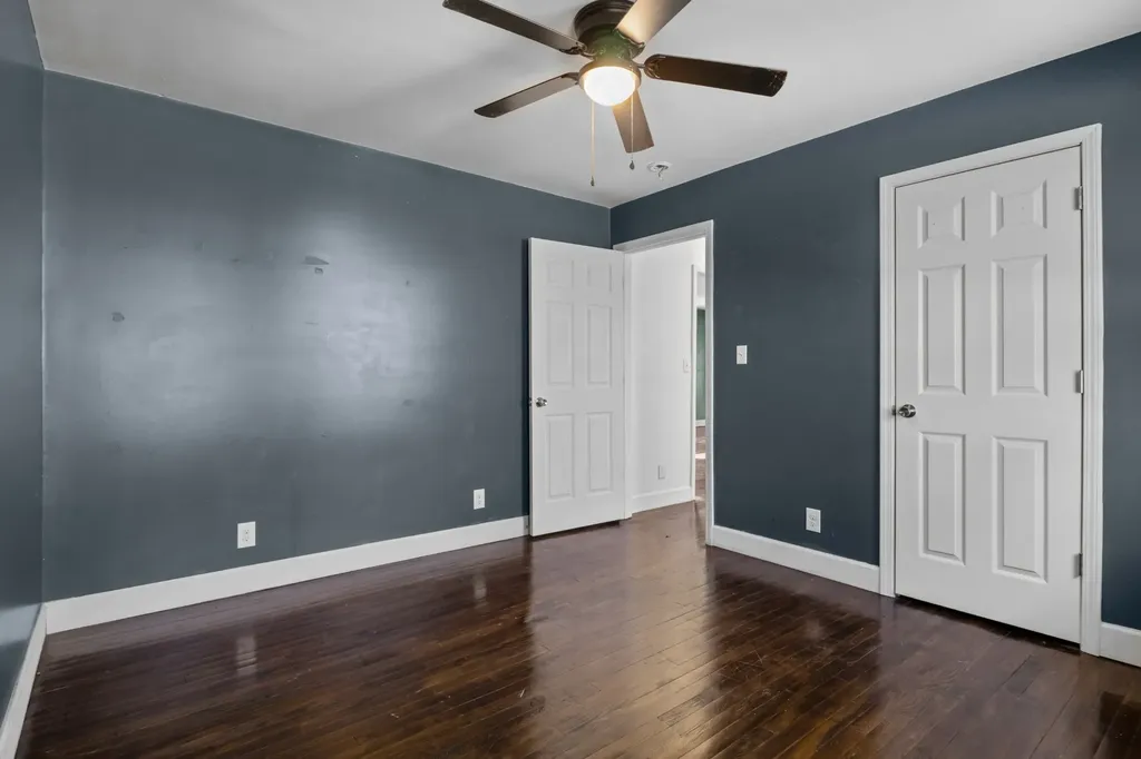 202 Parkway, W Dickson TN 37055