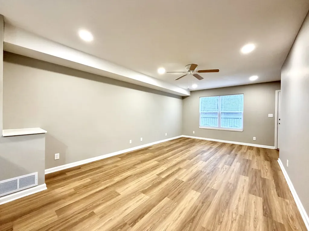 511 Glenstone Springs Drive Clarksville TN 37043