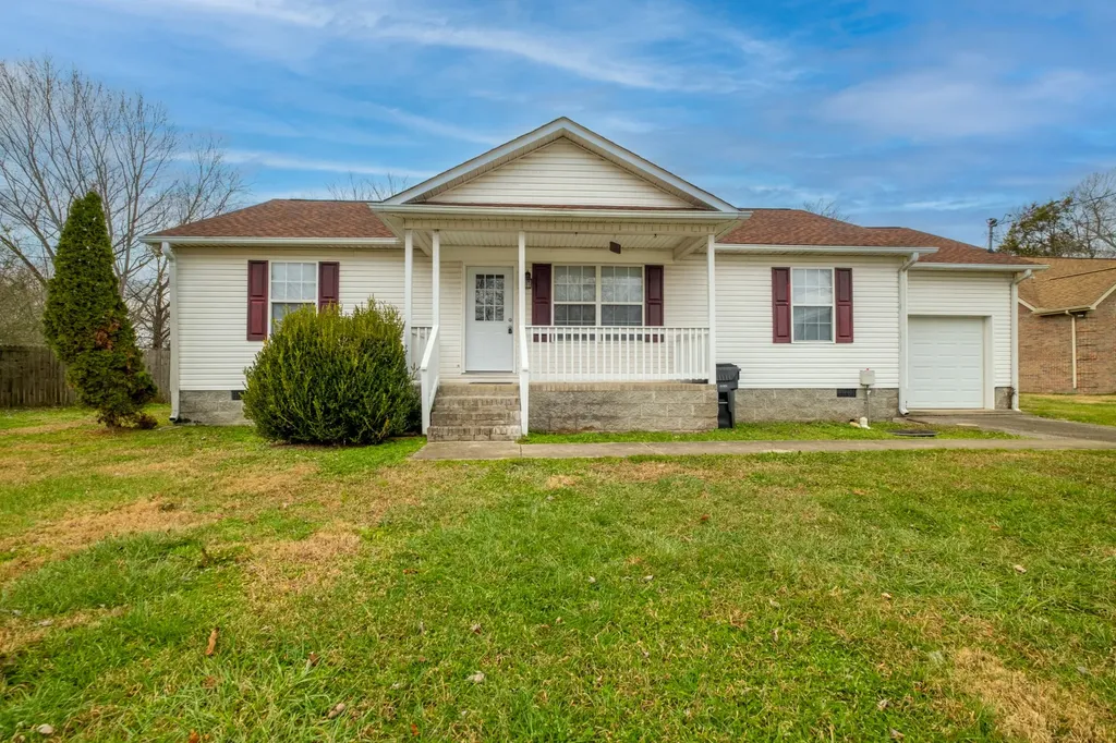 117 Carter Blake Road Tullahoma TN 37388
