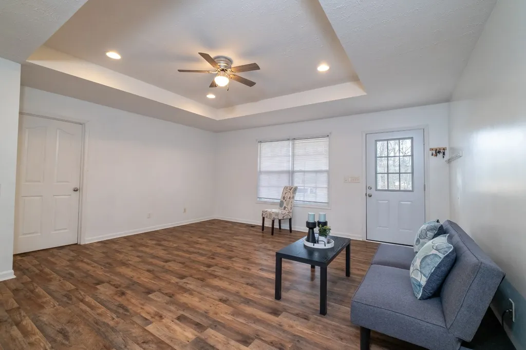117 Carter Blake Road Tullahoma TN 37388