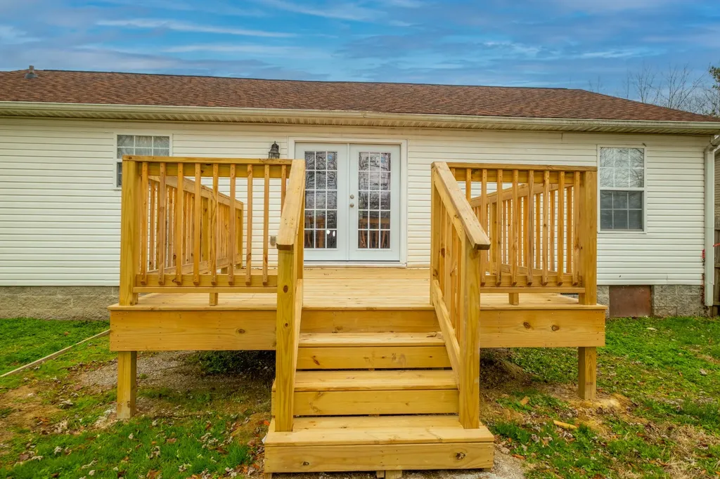 117 Carter Blake Road Tullahoma TN 37388