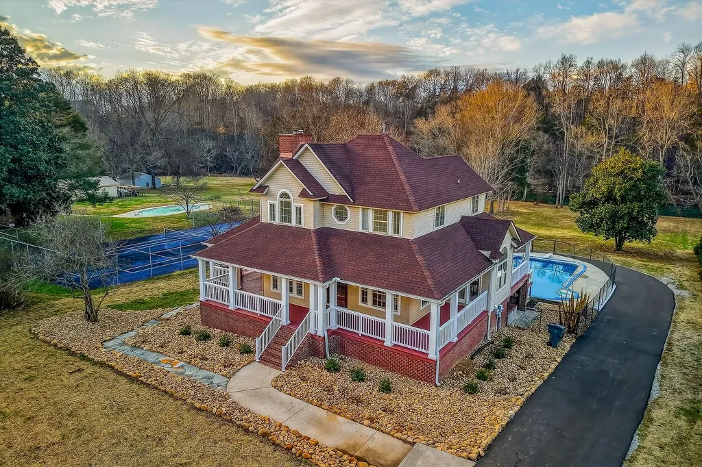 962 Indian Mound Drive Mcminnville TN 37110