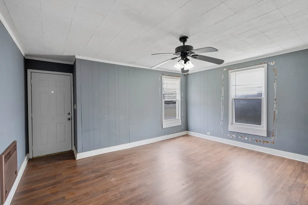 699 Oak Street Lafayette TN 37083