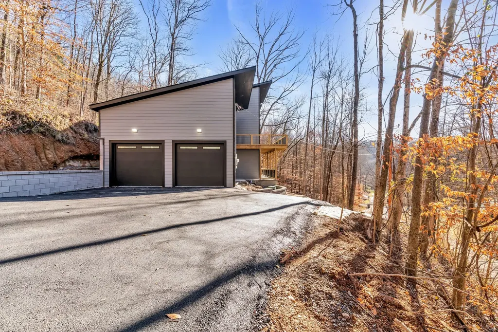 190 Cove Street Goodlettsville TN 37072