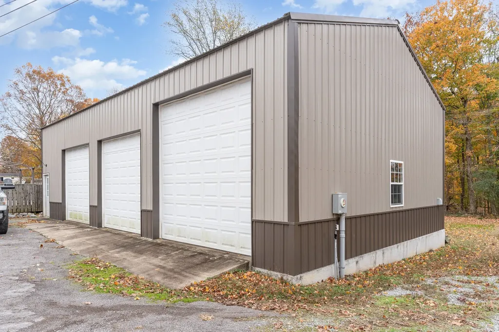 1631 Triangle Road Ashland City TN 37015