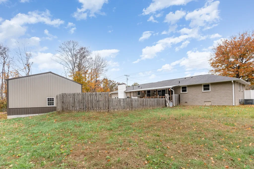 1631 Triangle Road Ashland City TN 37015
