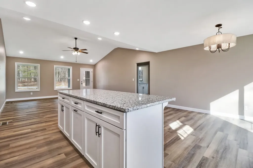 154 Adler Lane Crossville TN 38558