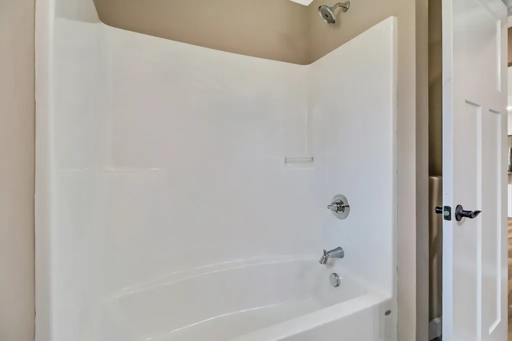 154 Adler Lane Crossville TN 38558