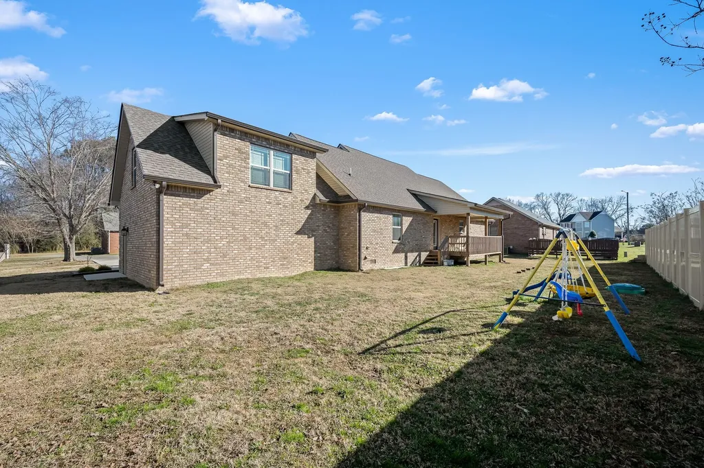105 Cumberland Court Tullahoma TN 37388