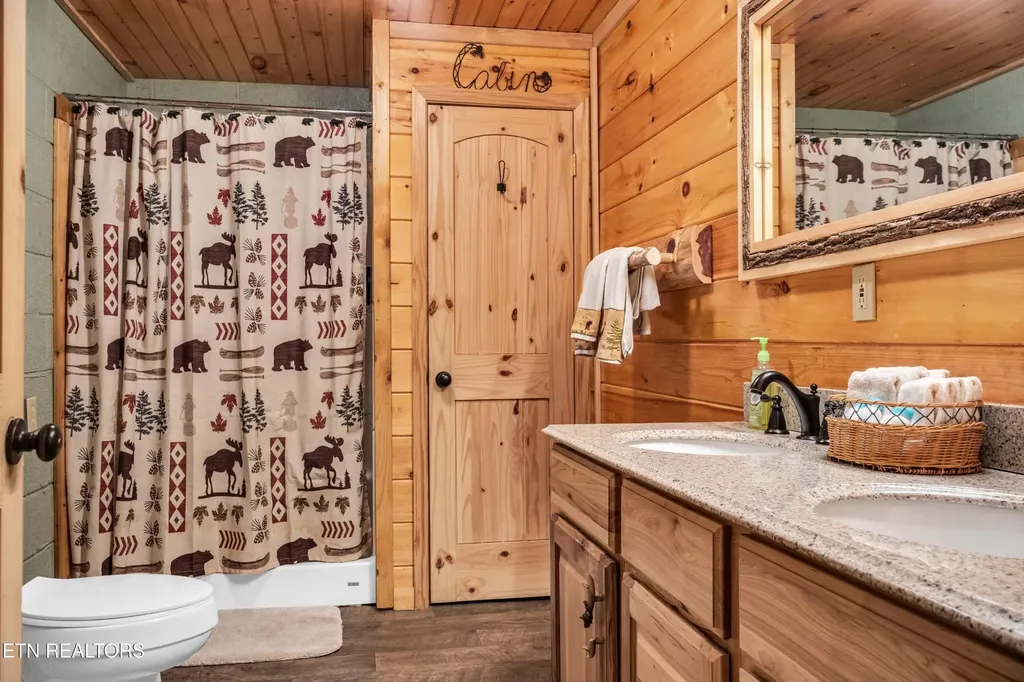 301 School Street Tellico Plains TN 37385