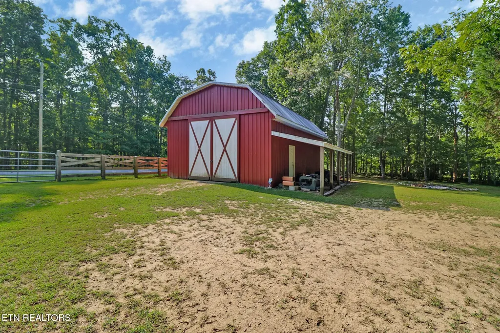 166 Hatler Road Crossville TN 38555