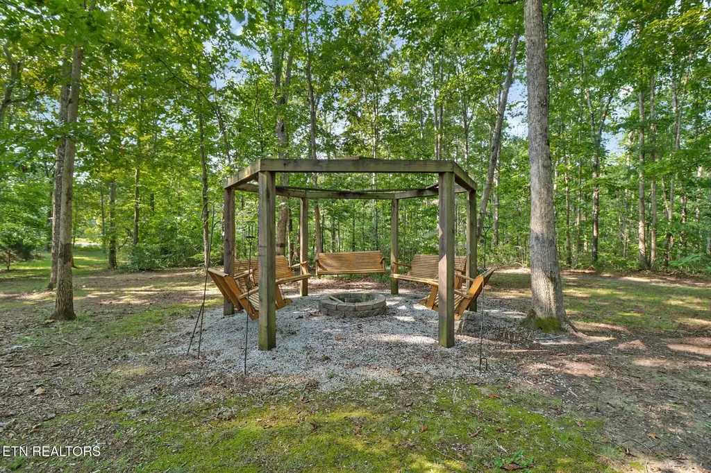 166 Hatler Road Crossville TN 38555