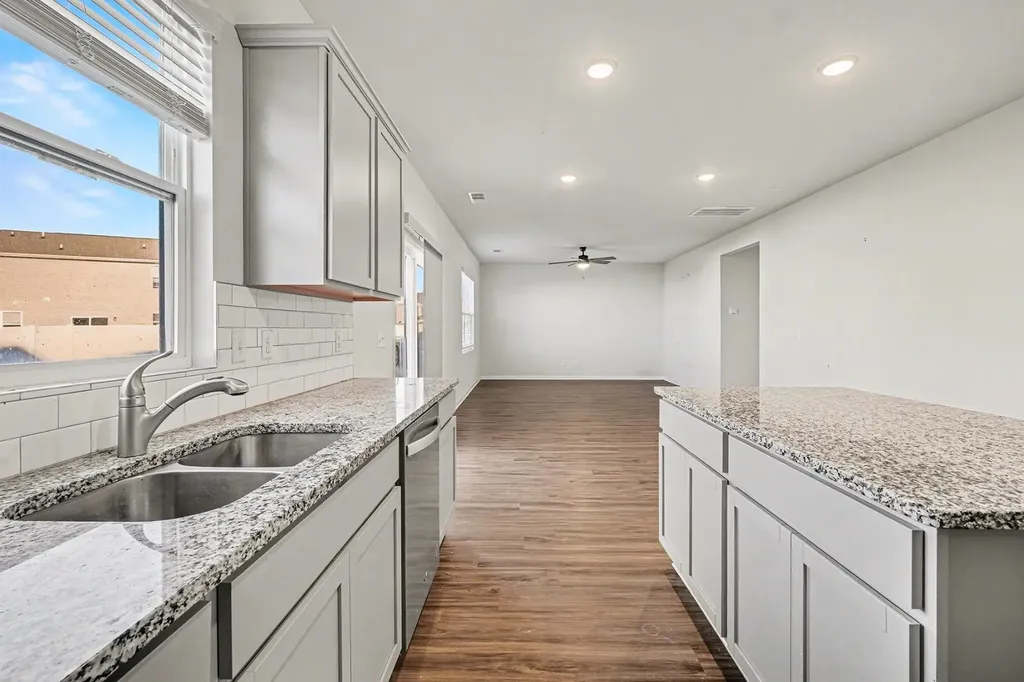 707 Samuel Lee Lane Murfreesboro TN 37127