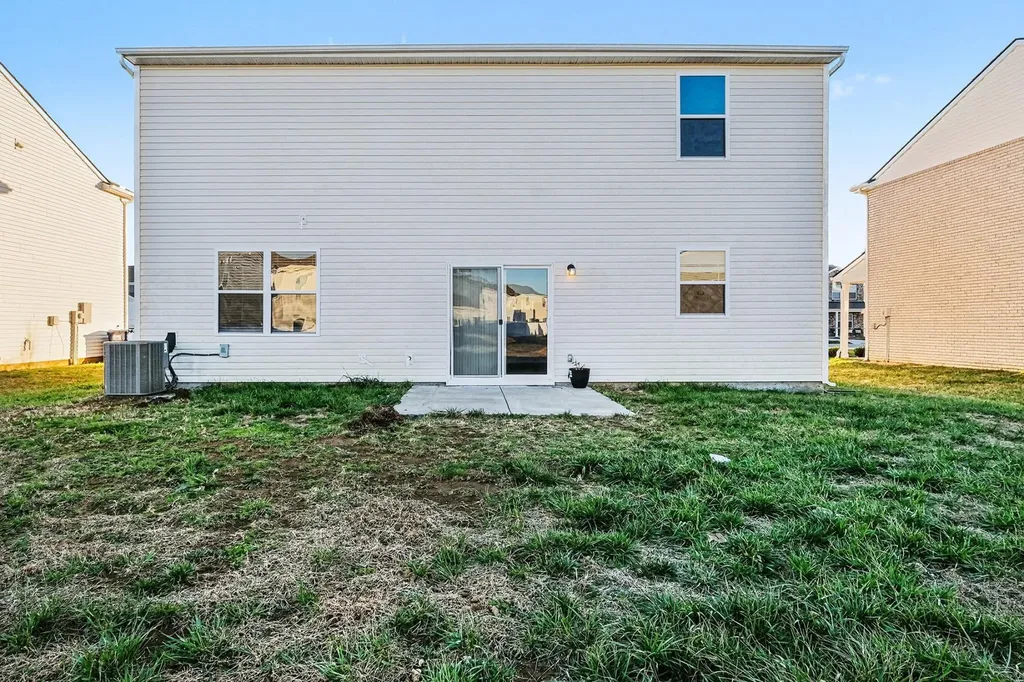 707 Samuel Lee Lane Murfreesboro TN 37127