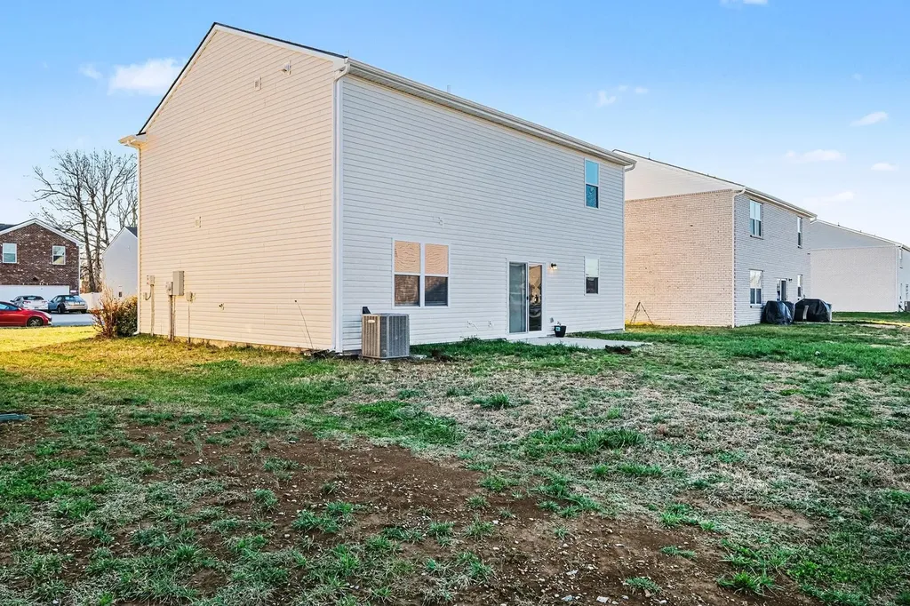707 Samuel Lee Lane Murfreesboro TN 37127