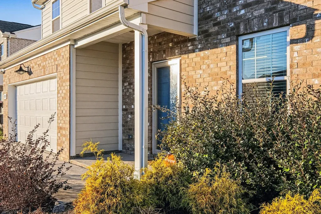 707 Samuel Lee Lane Murfreesboro TN 37127
