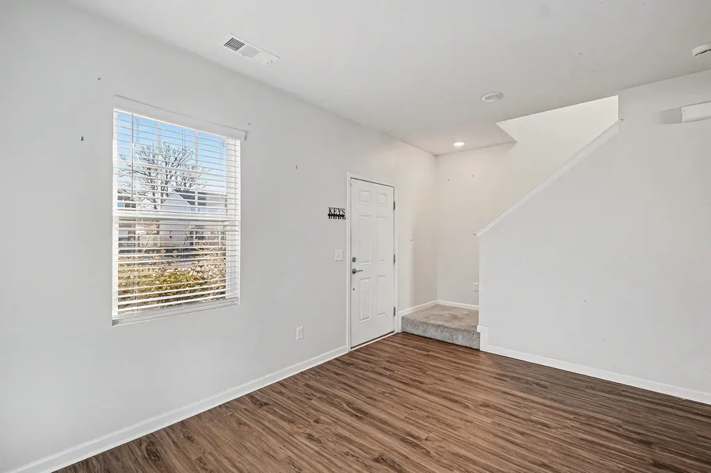 707 Samuel Lee Lane Murfreesboro TN 37127