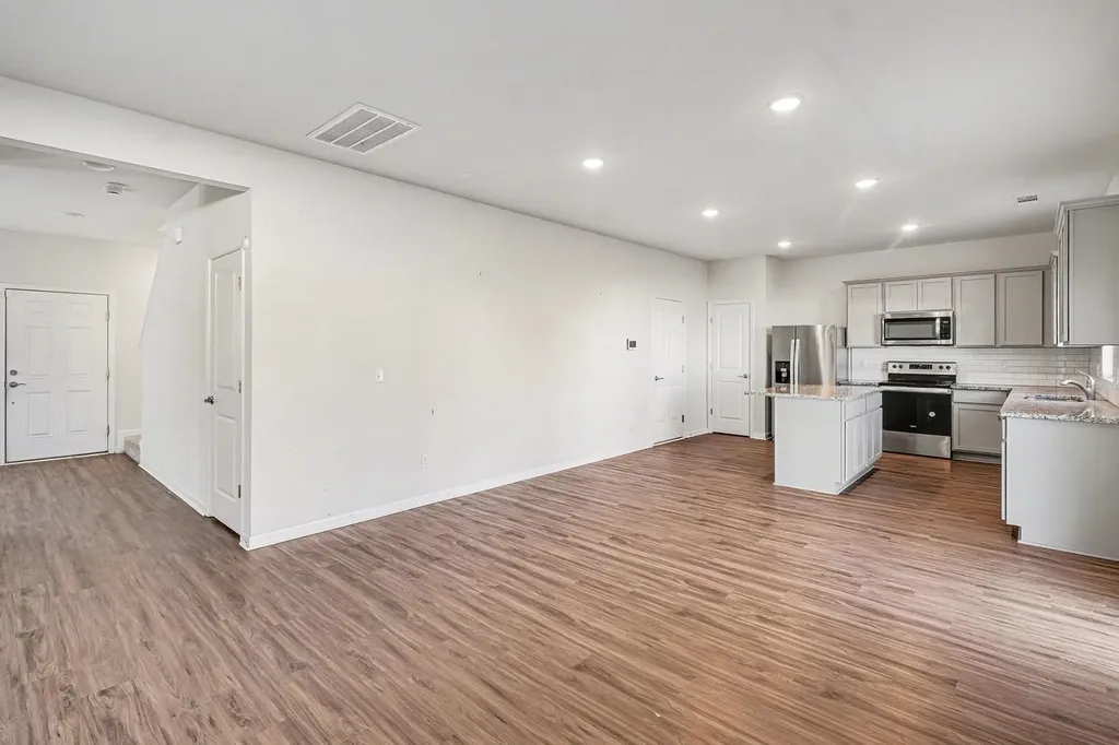 707 Samuel Lee Lane Murfreesboro TN 37127